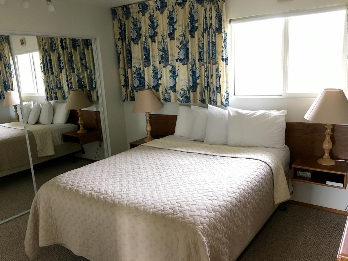 Hi-Tide Ocean Beach Resort Моклипс Экстерьер фото
