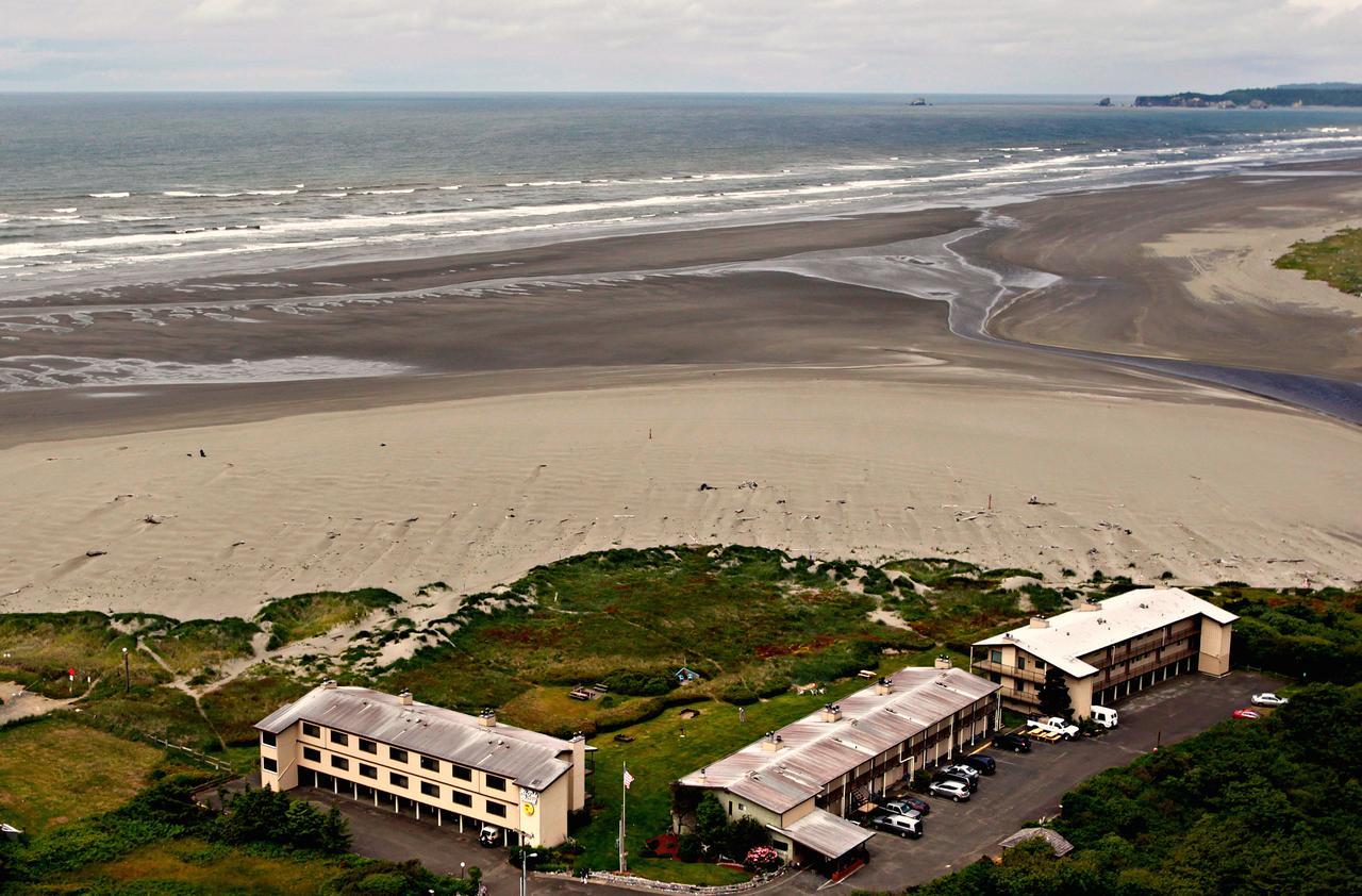 Hi-Tide Ocean Beach Resort Моклипс Экстерьер фото